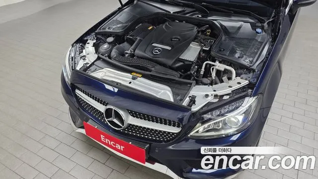 Mercedes-Benz C-Класс 2017 thumb 5