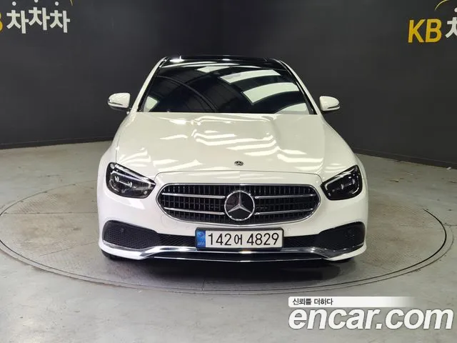 Mercedes-Benz E-Класс 2020 thumb 3