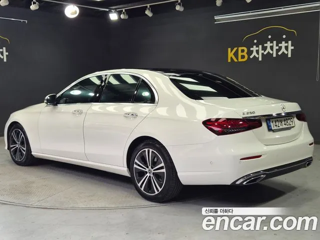 Mercedes-Benz E-Класс 2020 thumb 5