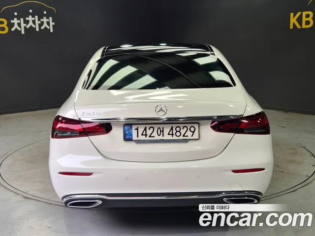 Mercedes-Benz E-Класс 2020 thumb 6