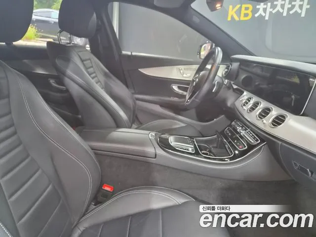 Mercedes-Benz E-Класс 2020 thumb 10