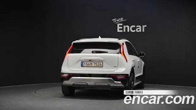 Kia Niro 2022 thumb 4
