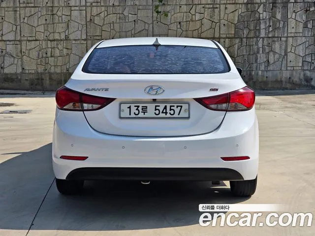 Hyundai Avante 2015 thumb 5