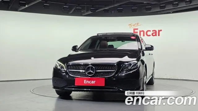 Mercedes-Benz E-Класс 2016 thumb 3