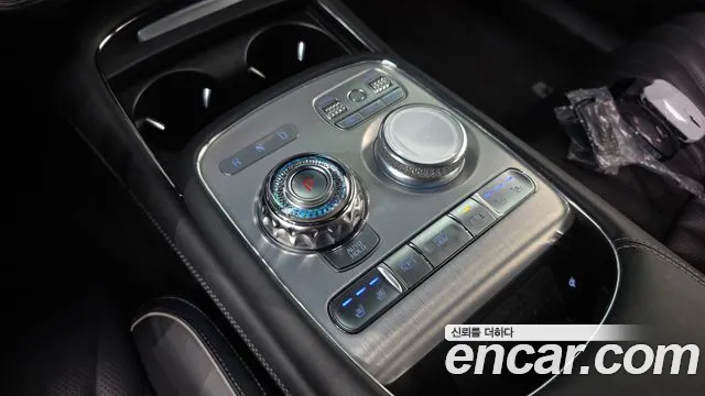 Genesis G90 2022 thumb 9