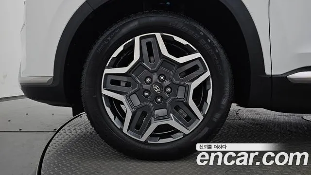 Hyundai Santa Fe 2021 thumb 4