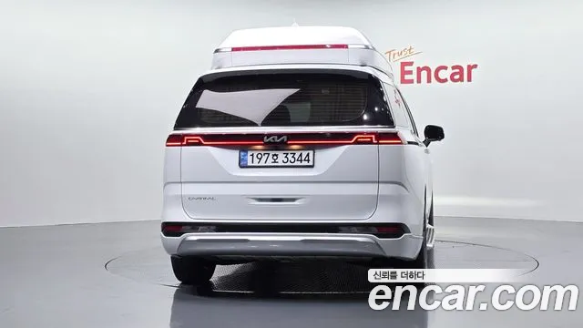 Kia Carnival 2022 thumb 4