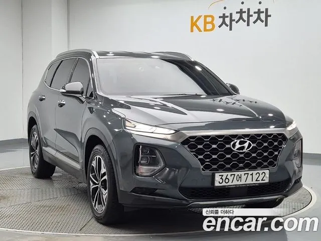 Hyundai Santa Fe 2018 thumb 4