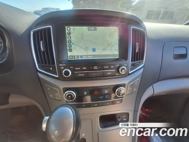 Hyundai Starex 2017 thumb 6