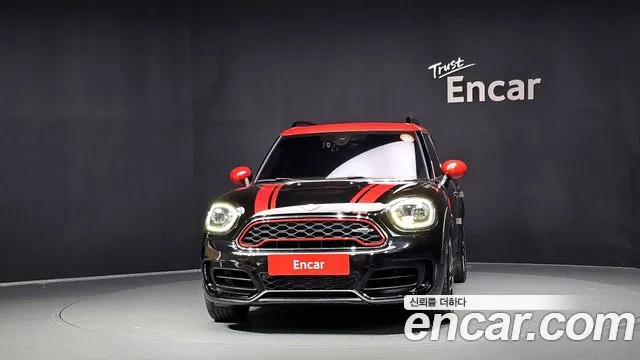 MINI Countryman 2018 thumb 3