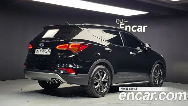 Hyundai Santa Fe 2016 thumb 2