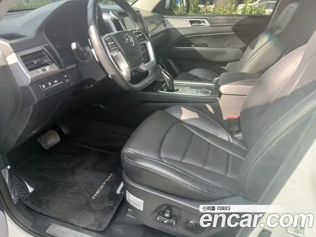 KG_Mobility_Ssangyong Rexton 2021 thumb 10