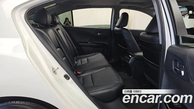 Honda Accord 2016 thumb 12