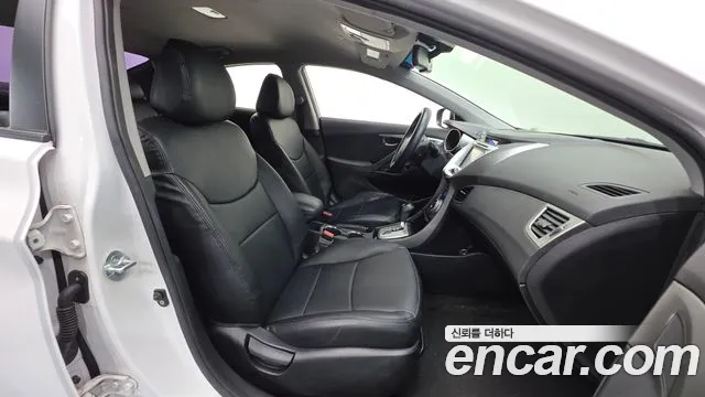 Hyundai Avante 2012 thumb 10