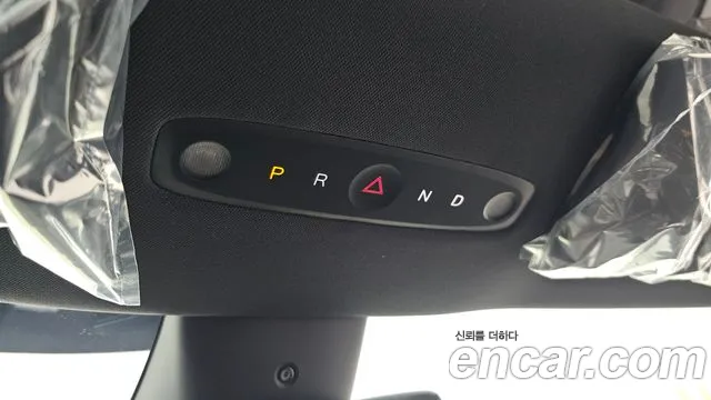 Tesla Model Y 2026 thumb 8