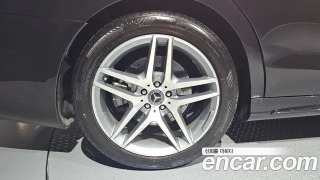Mercedes-Benz S-Класс 2020 thumb 4