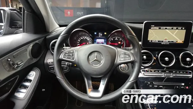 Mercedes-Benz C-Класс 2017 thumb 12