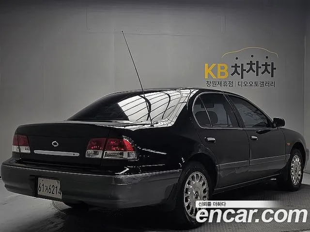 Renault-KoreaSamsung SM5 2002 thumb 4
