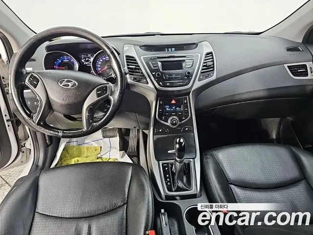 Hyundai Avante 2013 thumb 5
