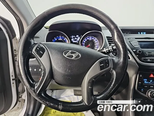 Hyundai Avante 2013 thumb 9