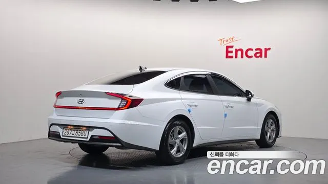Hyundai Sonata 2022 thumb 2