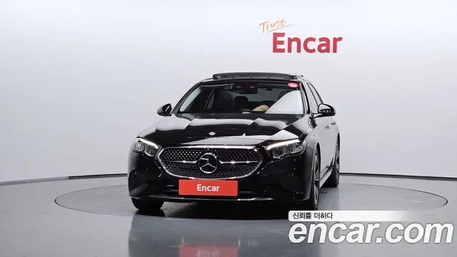 Mercedes-Benz E-Класс 2025 thumb 3