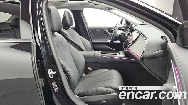 Mercedes-Benz E-Класс 2025 thumb 12