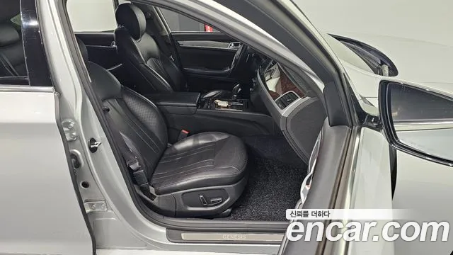 Hyundai Genesis 2014 thumb 9