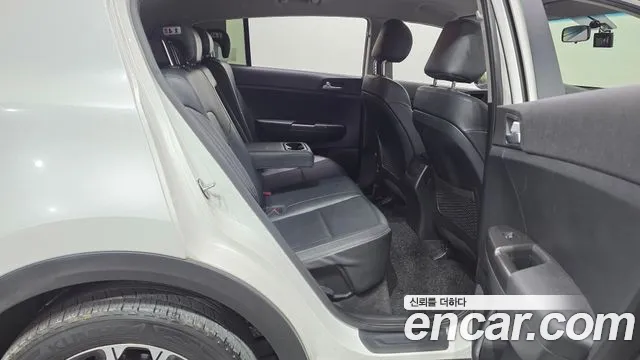 Kia Sportage 2016 thumb 11