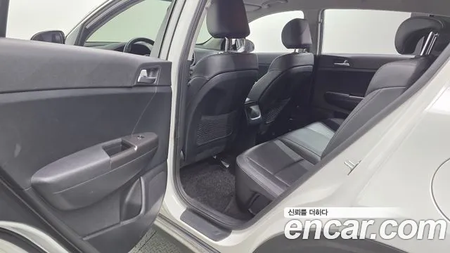Kia Sportage 2016 thumb 12