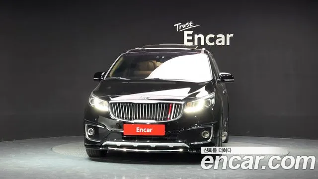 Kia Carnival 2017 thumb 3