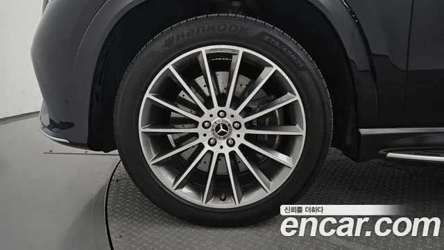 Mercedes-Benz GLE 2023 thumb 4