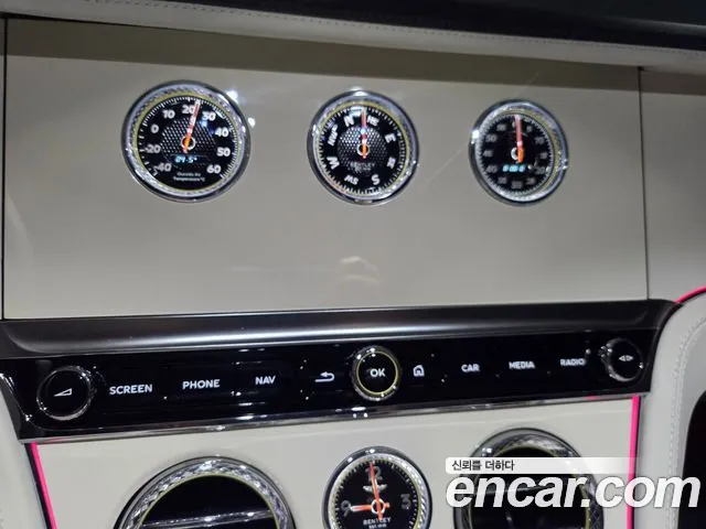 Bentley Continental 2025 thumb 9