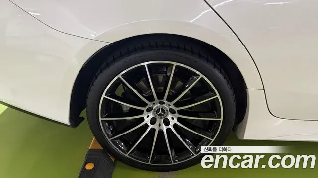Mercedes-Benz CLS-Class 2018 thumb 5