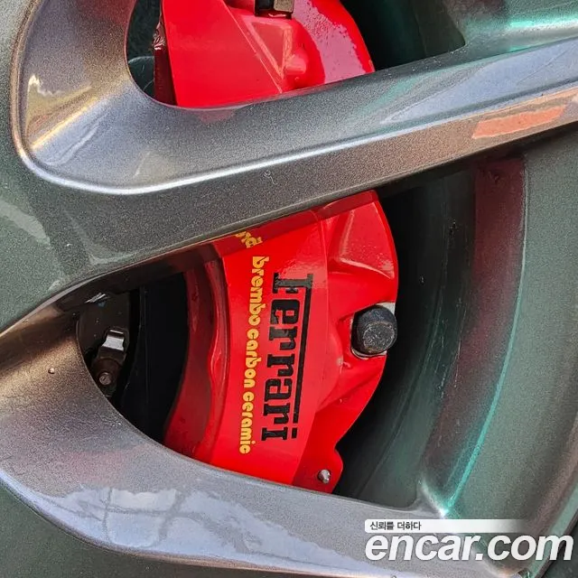 Ferrari California 2013 thumb 5