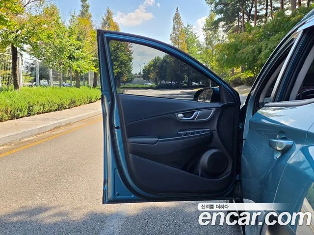 Hyundai Kona 2018 thumb 12