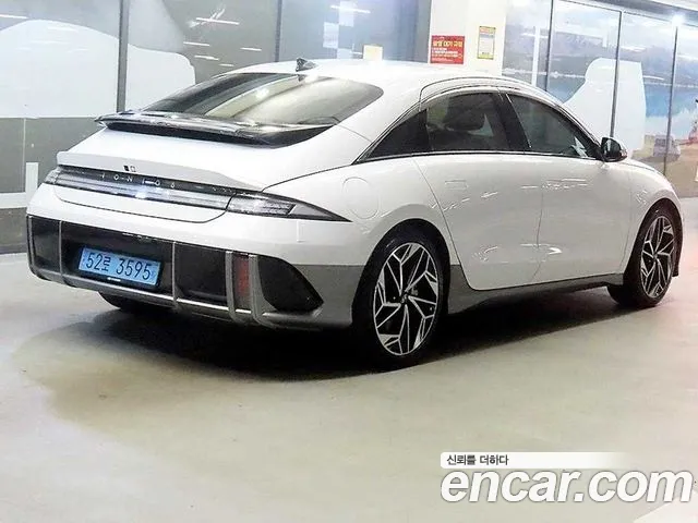 Hyundai IONIQ 6 2023 thumb 2