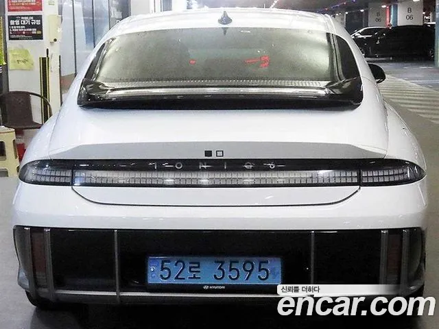 Hyundai IONIQ 6 2023 thumb 4