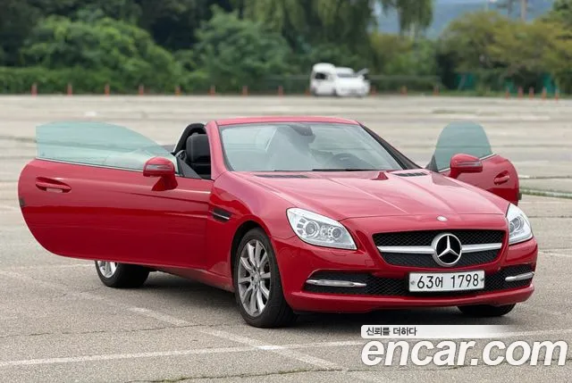 Mercedes-Benz SLK-Class 2012 thumb 3
