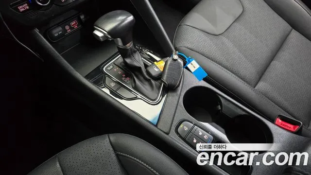 Kia Niro 2018 thumb 9
