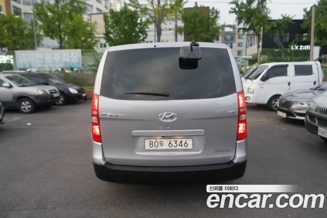 Hyundai Starex 2021 thumb 4