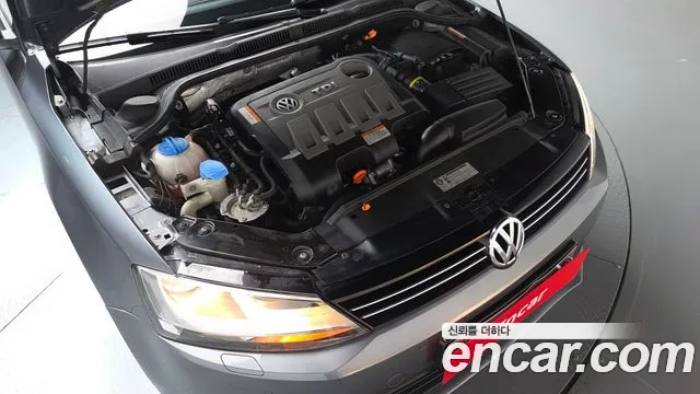 Volkswagen Jetta 2012 thumb 5