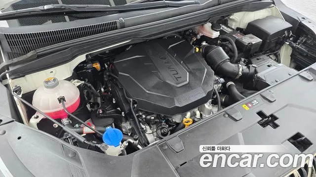 Kia Carnival 2021 thumb 6