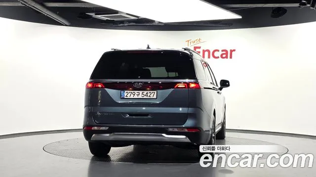 Kia Carnival 2020 thumb 4