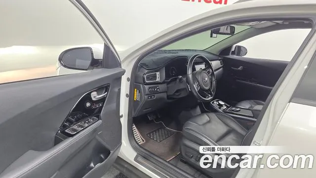 Kia Niro 2019 thumb 10