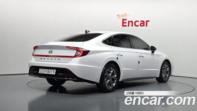Hyundai Sonata 2022 thumb 2
