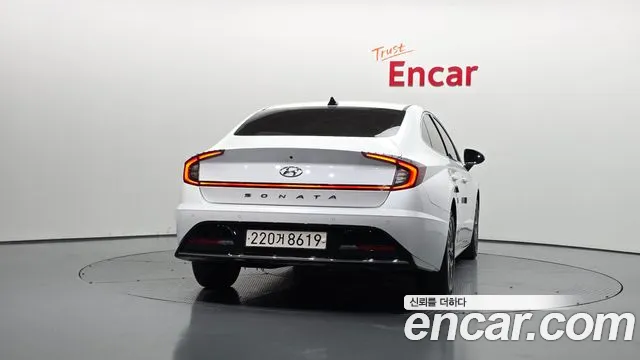 Hyundai Sonata 2022 thumb 4