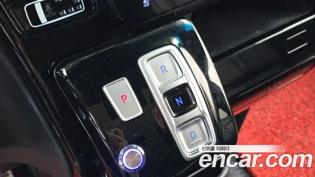 Hyundai Staria 2022 thumb 9