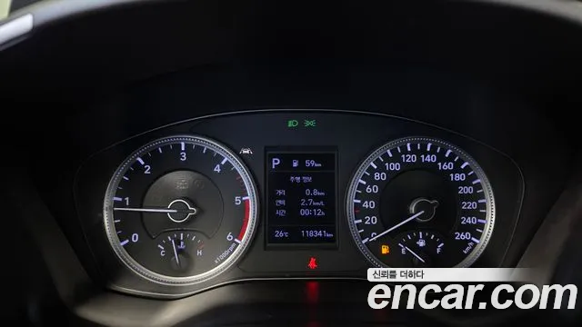 Hyundai Santa Fe 2019 thumb 8