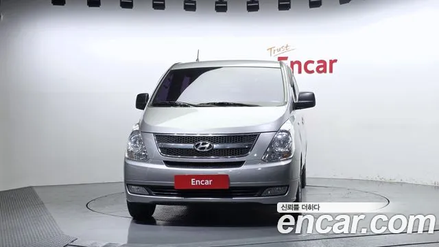 Hyundai Starex 2012 thumb 3